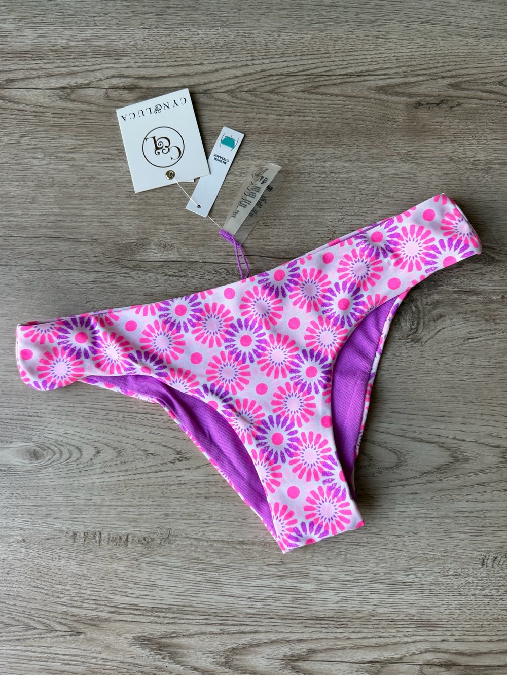 NWT Medium Pink Purple Floral Ruched Back Cheeky Bikini Bottoms Swimwear M